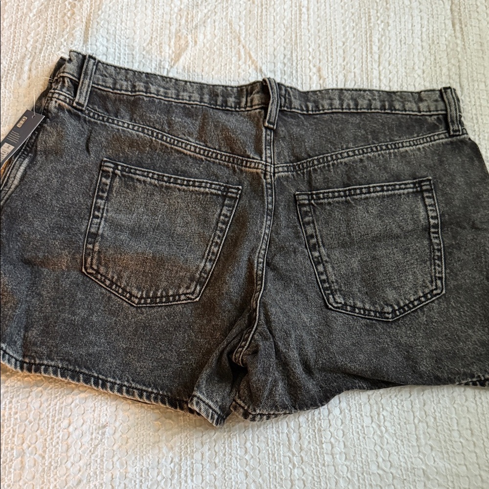 Universal Thread Dark Gray Jean Skort - image 2